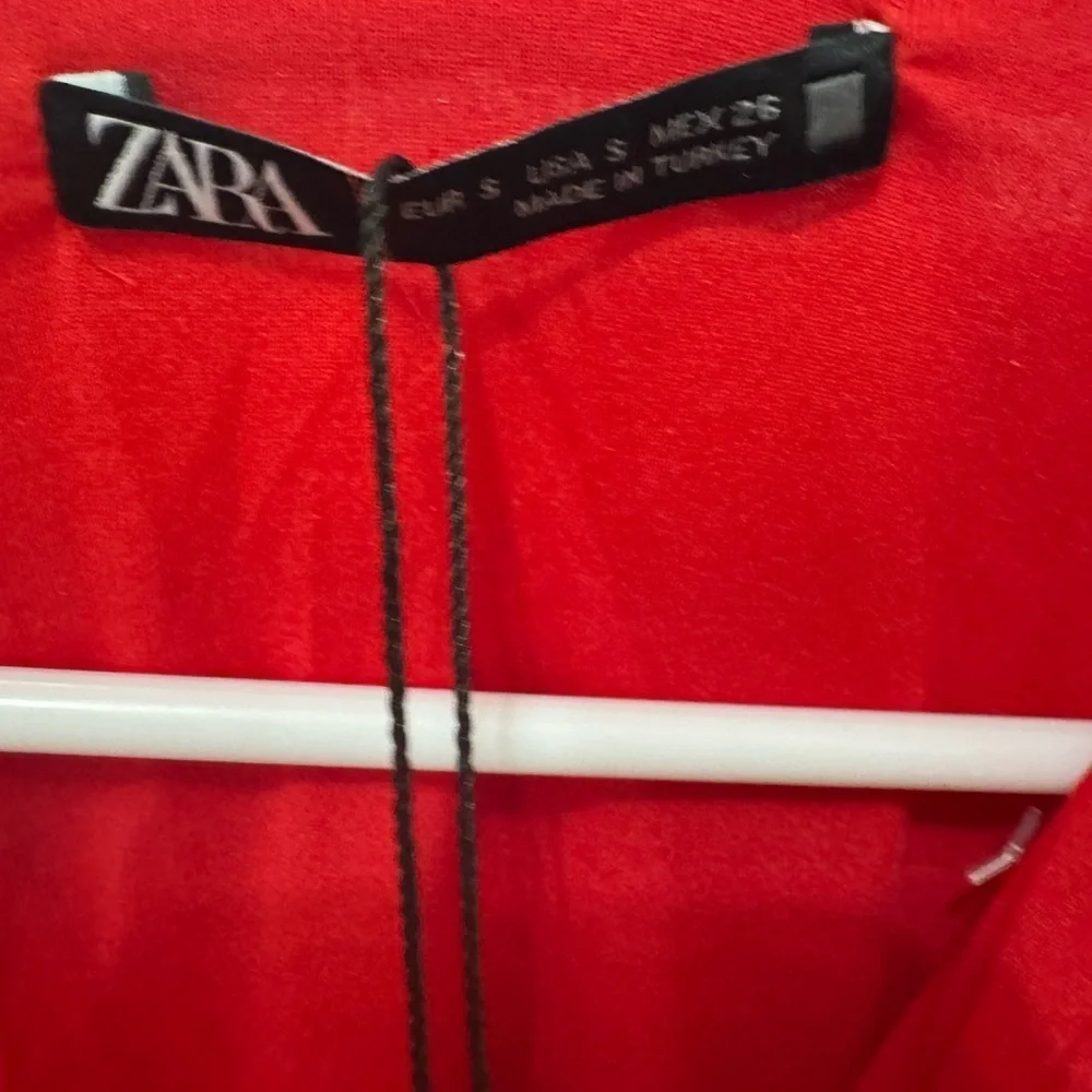ZARA SHORT RUFFLED DRESS BRAND NEW WITH TAGS Small
